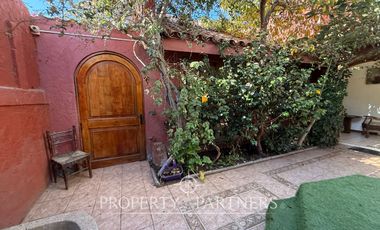 Casa en Arriendo a Pasos de La Avda.  Del Mar con Potencial Comercial