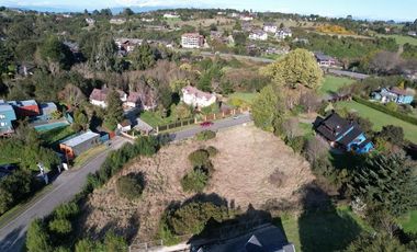 Espectacular Terreno, acceso a Marina