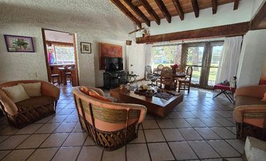 Venta de Casa habitación tipo campestre (Quinta)