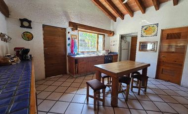 Venta de Casa habitación tipo campestre (Quinta)