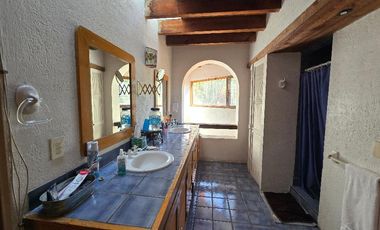 Venta de Casa habitación tipo campestre (Quinta)
