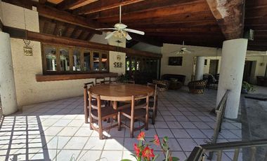 Venta de Casa habitación tipo campestre (Quinta)
