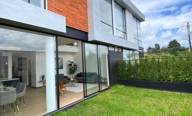 VENTA Casa a estrenar 3 Dormitorios. En conjunto.  Tumbaco - Hilacril