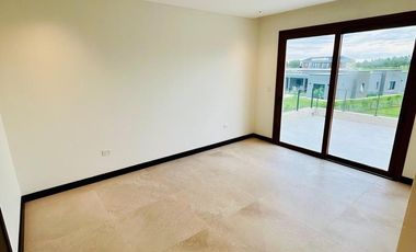 Casa en venta - Barrio La Providencia, Canning