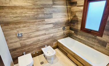 Casa en venta - Barrio La Providencia, Canning