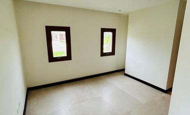 Casa en venta - Barrio La Providencia, Canning