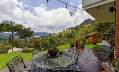 Linda Casa con vista a la represa La Fé