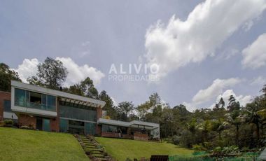 Linda Casa con vista a la represa La Fé