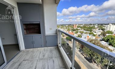 Departamento de dos dormitorios con cochera y baulera en venta