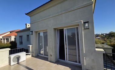 Casa en  Alquiler en Barrancas del Lago - Nordelta