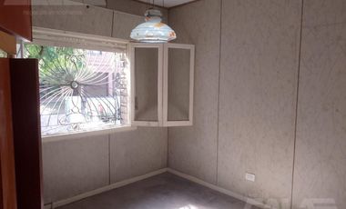 Chalet multifamiliar con amplio jardin y cocheras