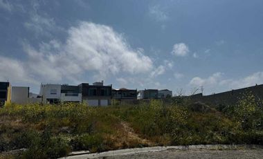 TERRENO EN VENTA CON VISTA AL MAR EN RESIDENCIAL SAN MARINO