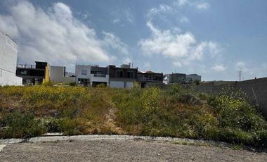 TERRENO EN VENTA CON VISTA AL MAR EN RESIDENCIAL SAN MARINO