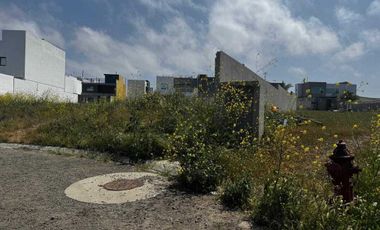 TERRENO EN VENTA CON VISTA AL MAR EN RESIDENCIAL SAN MARINO