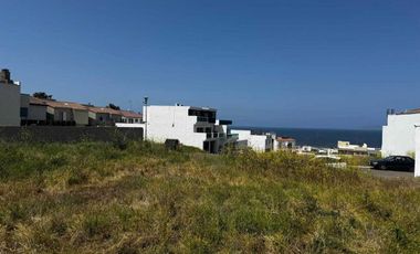 TERRENO EN VENTA CON VISTA AL MAR EN RESIDENCIAL SAN MARINO