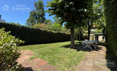 Casa Antigua de Categoría, 6 Amb., en el Bajo de Vte. López