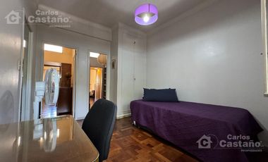 Casa Antigua de Categoría, 6 Amb., en el Bajo de Vte. López
