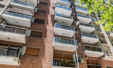 Departamento con gran patio - Recoleta