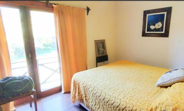 Casa en venta - 3 Dormitorios 2 Baños - Villa Gesell