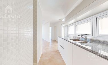 Venta departamento a estrenar con balcon y cochera, en La Plata