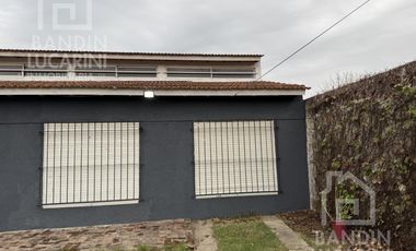 Casa en Ranelagh en Alquiler de 3 AMB a 150 metros de Estacion de Ranelagh