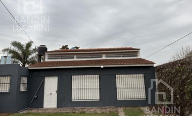 Casa en Ranelagh en Alquiler de 3 AMB a 150 metros de Estacion de Ranelagh