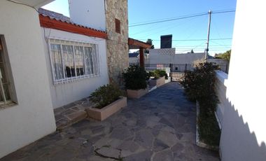 Casa en km 3 - Barrio Ameghino
