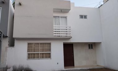 CASA EN VENTA EN VILLA  ALTOS DEL MARQUÉS, PALAMA PARAISO, QUERÉTARO EN FRACCIONAMIENTO PRIVADO