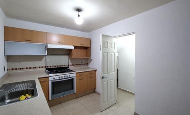 CASA EN VENTA EN VILLA  ALTOS DEL MARQUÉS, PALAMA PARAISO, QUERÉTARO EN FRACCIONAMIENTO PRIVADO