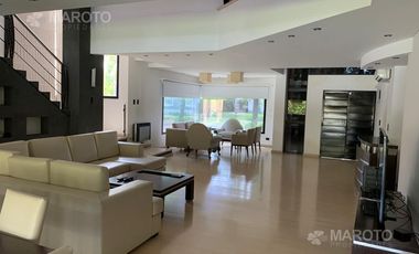 Casa en Alquiler Barrio Septiembre - MAROTO PROPIEDADES