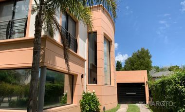 Casa en Alquiler Barrio Septiembre - MAROTO PROPIEDADES