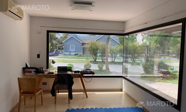 Casa en Alquiler Barrio Septiembre - MAROTO PROPIEDADES
