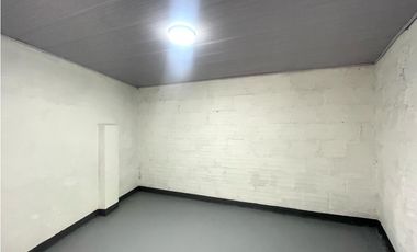 Maat Arrienda Casa en el centro de Villeta $900.000