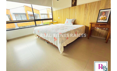 ¡Tu nuevo hogar te espera! Casa en unidad cerrada.