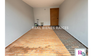 ¡Tu nuevo hogar te espera! Casa en unidad cerrada.