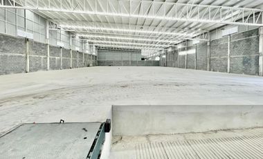 RENTO BODEGA 2,500 m2 AV . CARLOS SALINAS DE GORTARI, APODACA
