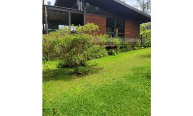 Casa en venta exclusiva parcelación en El Retiro