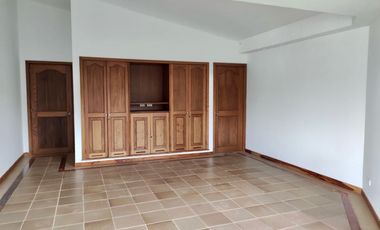 Finca en venta en condominio campestre - Lago Calima El Darién Valle