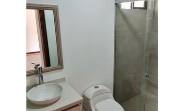 Finca en venta en condominio campestre - Lago Calima El Darién Valle