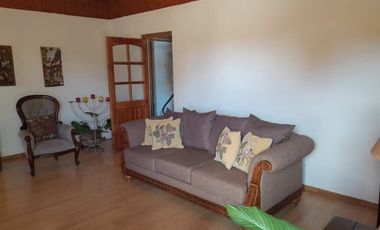 Vendo casa en parcela en Barros Negros