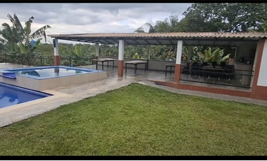 SE VENDE O SE PERMUTA FINCA EN QUIMBAYA POR TROCADERO 3 CUADRAS