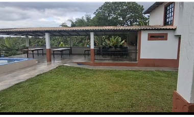 SE VENDE O SE PERMUTA FINCA EN QUIMBAYA POR TROCADERO 3 CUADRAS