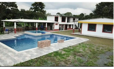 SE VENDE O SE PERMUTA FINCA EN QUIMBAYA POR TROCADERO 3 CUADRAS