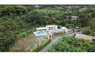SE VENDE O SE PERMUTA FINCA EN QUIMBAYA POR TROCADERO 3 CUADRAS