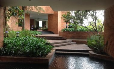 Apartamento Altos del Retiro Rosales