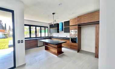 CASA TEMIXCO RESIDENCIA NUEVA EN CLOSTER EN LOMAS DE COCOYOC