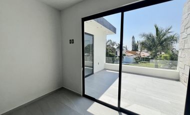 CASA TEMIXCO RESIDENCIA NUEVA EN CLOSTER EN LOMAS DE COCOYOC