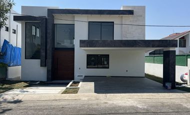 CASA TEMIXCO RESIDENCIA NUEVA EN CLOSTER EN LOMAS DE COCOYOC