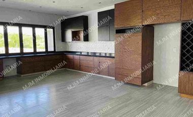 CASA EBRO MODERNA RESIDENCIA EN LOMAS COCOYOC