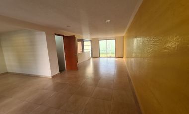 CASA EN RENTA CACALOMACAN